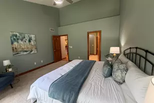 895 Linworth Village Dr, Columbus, OH 43235 - Photo 36