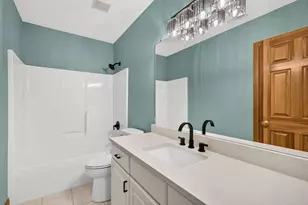 895 Linworth Village Dr, Columbus, OH 43235 - Photo 54