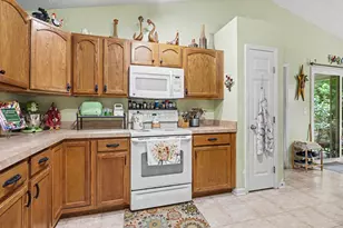 296 Isaac Tharp St, Pataskala, OH 43062 - Photo 12