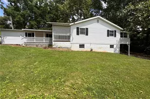 510 Marietta St, Sarahsville, OH 43779 - Photo 2