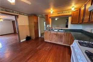 510 Marietta St, Sarahsville, OH 43779 - Photo 18