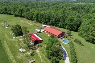 70535 Hopewell Rd, Cambridge, OH 43725 - Photo 2