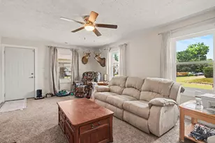 822 Bulen Ave, Columbus, OH 43205 - Photo 4