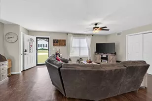 41 Lincoln St, Bloomingburg, OH 43106 - Photo 10