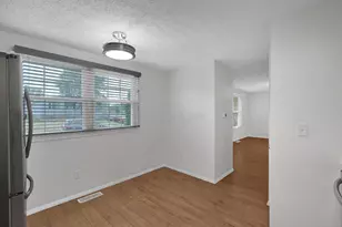 1435 E Mithoff St, Columbus, OH 43206 - Photo 12