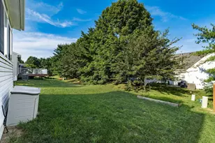 8446 Olenbrook Dr, Lewis Center, OH 43035 - Photo 40