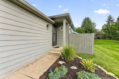 4036 Blendon Way Drive #70E, Columbus, OH 43230 - Photo 1