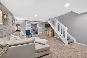 4036 Blendon Way Dr, Columbus, OH 43230 - Photo 32