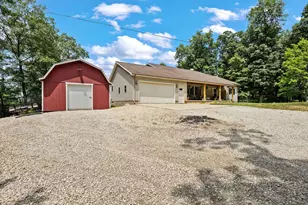 10446 Rich Hollow Rd SW, Lancaster, OH 43130 - Photo 4