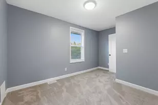 861 N Washington Ave, Columbus, OH 43201 - Photo 16
