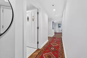 1 Miranova Pl, Columbus, OH 43215 - Photo 4