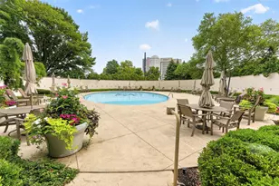 1 Miranova Pl, Columbus, OH 43215 - Photo 50