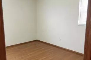735 Maurine Dr, Columbus, OH 43228 - Photo 2