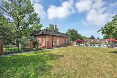 2795 Chateau Circle #50, Columbus, OH 43221 - Photo 32