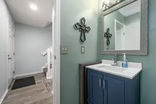 4043 Parkcove Dr, Columbus, OH 43230 - Photo 6