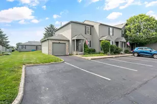 4043 Parkcove Dr, Columbus, OH 43230 - Photo 2