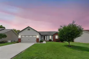 1667 Carolina Dr, Newark, OH 43055 - Photo 1