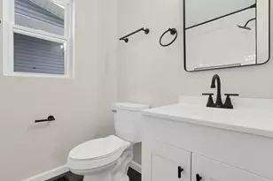 180 E Morrill Ave, Columbus, OH 43207 - Photo 20