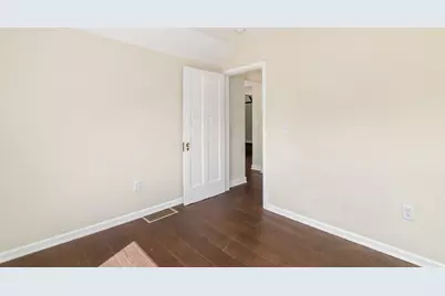 845 Sunbury Road, Columbus, OH 43219 - Photo 14