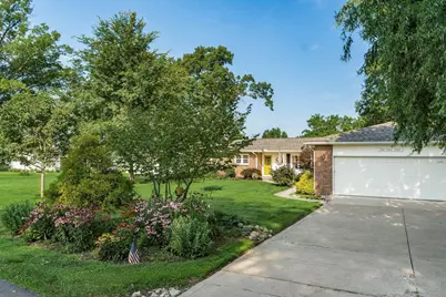 39 Oak Drive, Hebron, OH 43025 - Photo 2