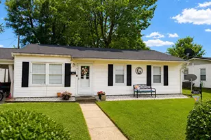 395 Sunnyview Dr, Circleville, OH 43113 - Photo 2