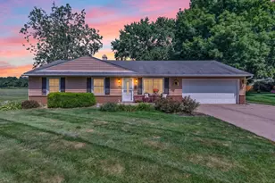 84 Maureen Dr, Heath, OH 43056 - Photo 2