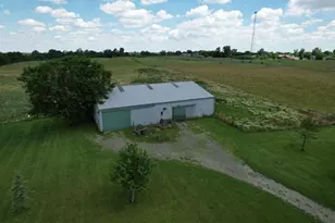 1305 County Rd 5 N, Zanesfield, OH 43360 - Photo 6