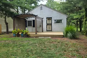 6028 Radekin Rd, Columbus, OH 43232 - Photo 2