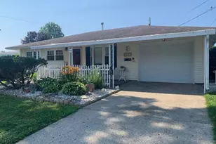 211 Walden Rd, Heath, OH 43056 - Photo 1