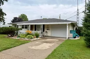 211 Walden Rd, Heath, OH 43056 - Photo 1