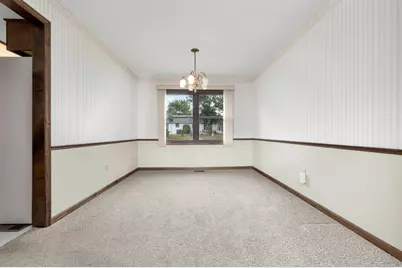110 N Heatherhill Drive, Bellefontaine, OH 43311 - Photo 8