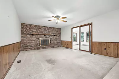 110 N Heatherhill Drive, Bellefontaine, OH 43311 - Photo 14