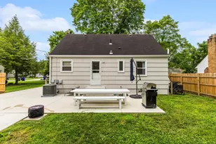 2188 Bristol Rd, Columbus, OH 43221 - Photo 40