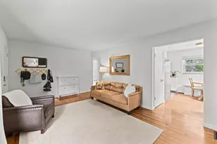 2188 Bristol Rd, Columbus, OH 43221 - Photo 10