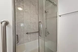 546 E Jenkins Ave, Columbus, OH 43207 - Photo 26
