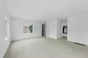 546 E Jenkins Ave, Columbus, OH 43207 - Photo 32