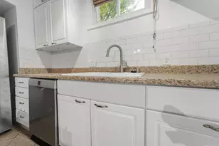 546 E Jenkins Ave, Columbus, OH 43207 - Photo 12