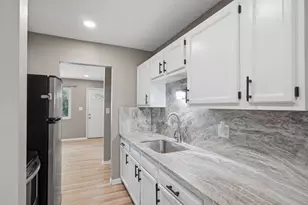 2331 Dunning Ct, Columbus, OH 43219 - Photo 20