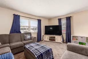 3950 Wintercress Ct, Columbus, OH 43207 - Photo 6