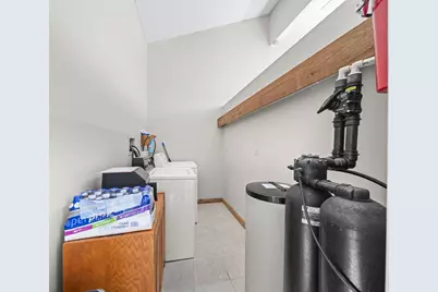 1733 Mohican Lane, Sugar Grove, OH 43155 - Photo 26