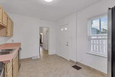 215 Martin Luther King Jr Boulevard, Columbus, OH 43203 - Photo 20