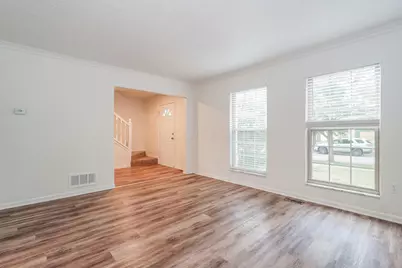 1915 Berwick Court, Delaware, OH 43015 - Photo 8