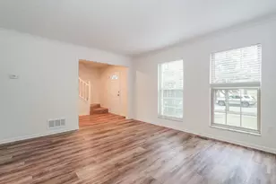 1915 Berwick Ct, Delaware, OH 43015 - Photo 8