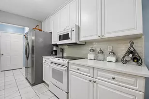 709 Kildow Ct, Ashville, OH 43103 - Photo 8
