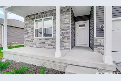 1185 Sherwood Loop, Bellefontaine, OH 43311 - Photo 4