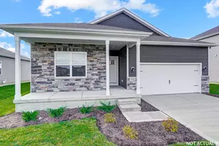 1185 Sherwood Loop, Bellefontaine, OH 43311 - Photo 2