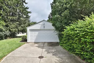 56 Aldrich Rd, Columbus, OH 43214 - Photo 40
