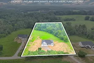 621 Trapp Ln, Hopewell, OH 43746 - Photo 24