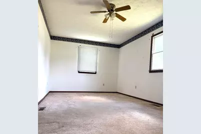 5062 Ashville Road, Ashville, OH 43103 - Photo 12