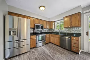 2533 Creekwillow Pl, Grove City, OH 43123 - Photo 6